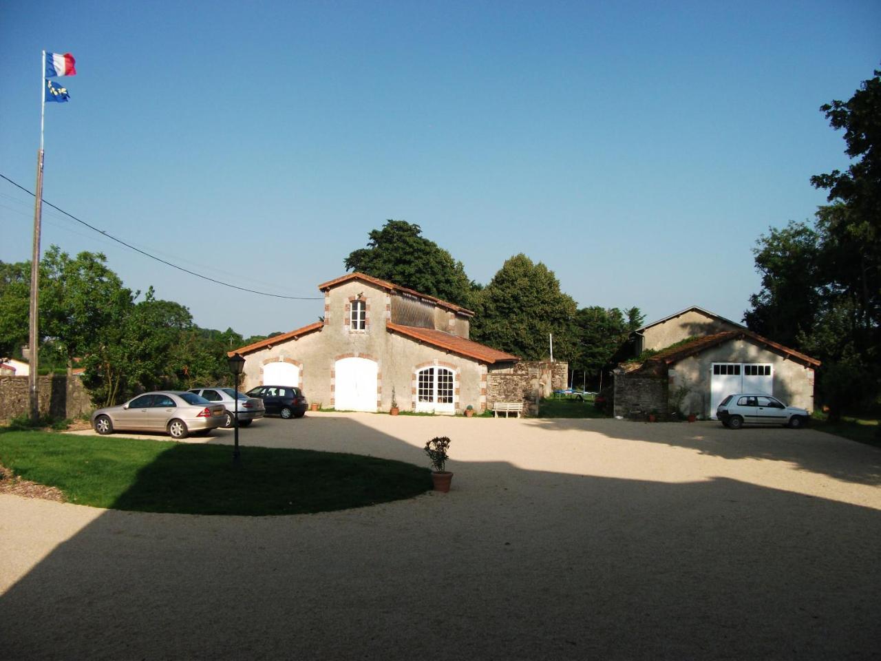 Chateau De Belle-Vue Sainte-Cécile Exterior photo
